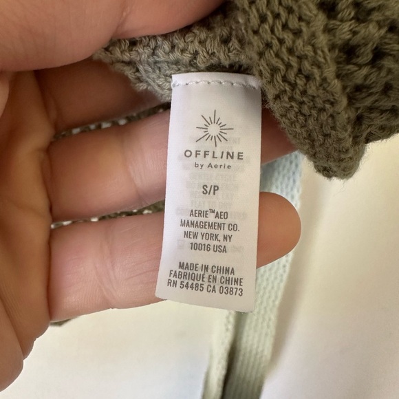 Aerie Offline Ombré Open Knit Cropped Sweater Size S travel Popover Lightweight - Picture 4 of 4